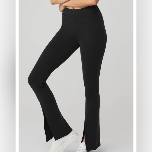 Abercrombie & Fitch Pants - Abercrombie Split Hem Bootcut leggings